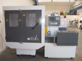 Elettroerosione a filo FANUC mod. ALFA 0-iA usata