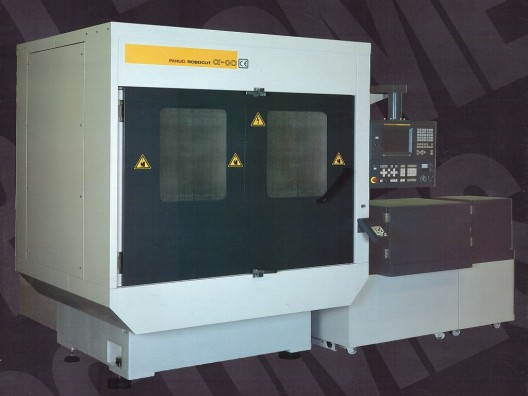 Elettroerosione a filo FANUC mod. ALFA 0C usata