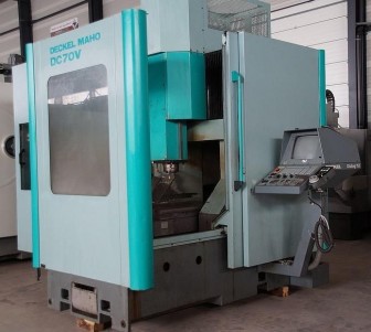 Centro di lavoro a portale DECKEL DC 70V usato