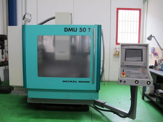 Centro di lavoro 5 assi DMG DMU 50 T REVISIONATO