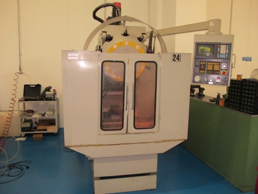 Centro di lavoro FANUC Robodrill MATE usato
