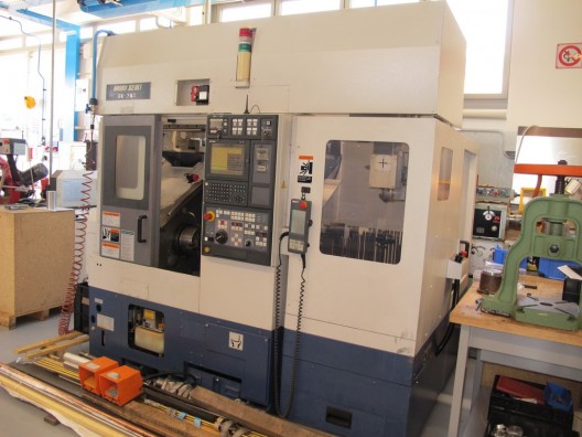 Tornio cnc MORI SEIKI CL 203 con automazione usato