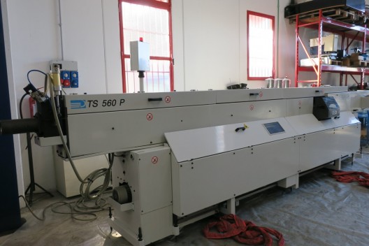 Caricatore automatico di barre IEMCA TS 560 37 P  usato