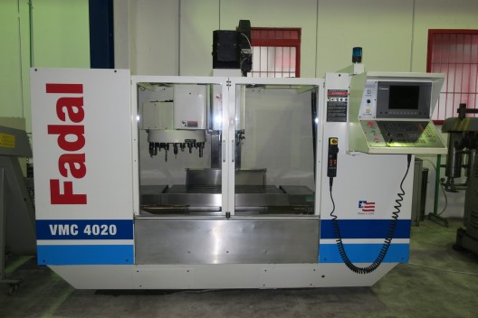 Centro di lavoro verticale usato FADAL 4020HT