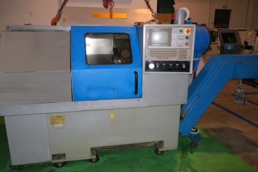 Tornio cnc 2 assi MENTI 250 usato a norme "CE"