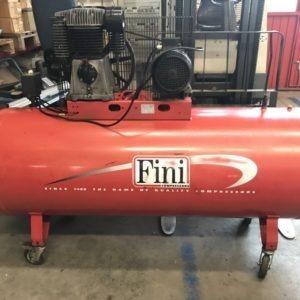 Compressore a cinghia FINI 500LT. 4Kw USATO norme CE