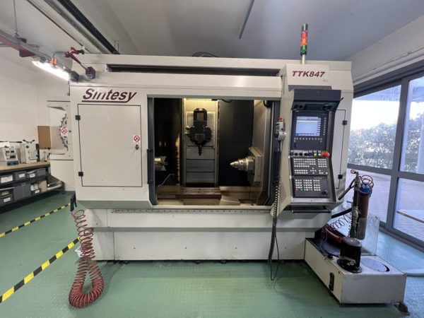 Tornio fresa cnc multitasking 5 assi Sintesy TTK 847 usato