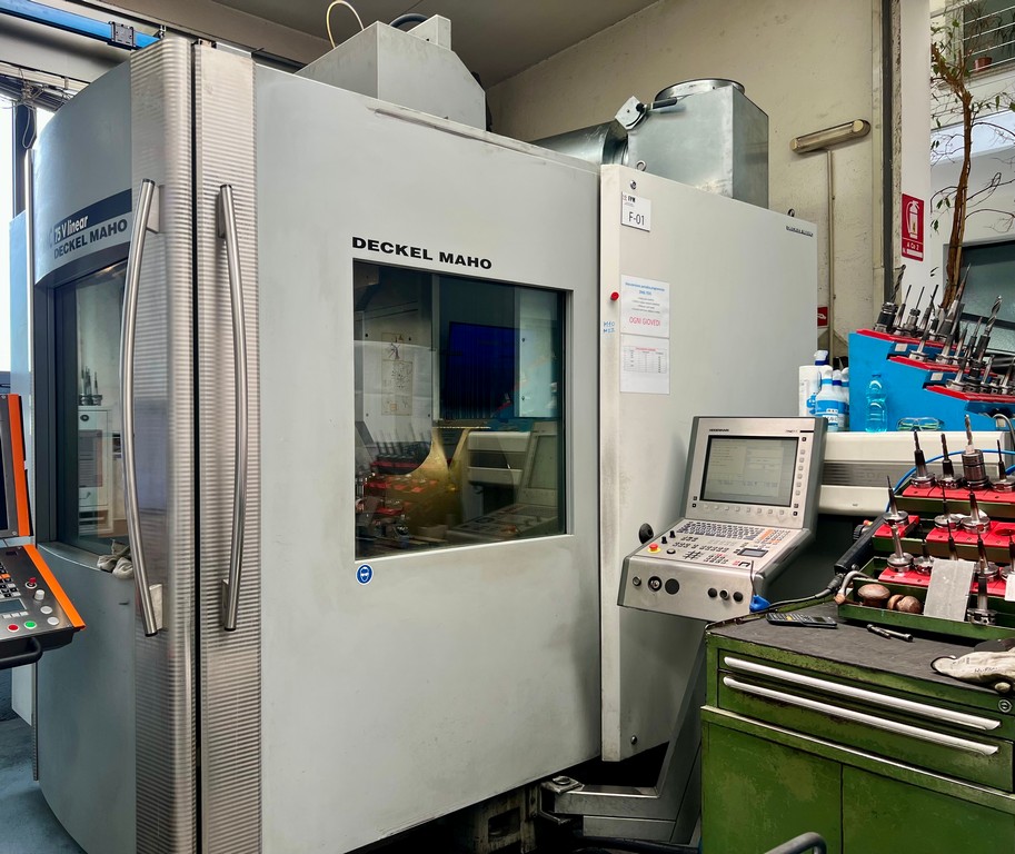 Centro di lavoro 5 assi DMG DMC 75 V LINEAR usato