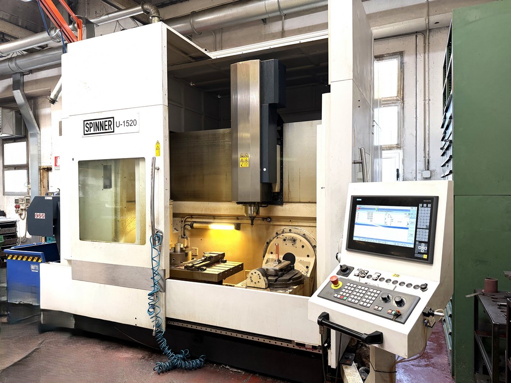 Centro di lavoro 5 assi SPINNER U5 1520 usato
