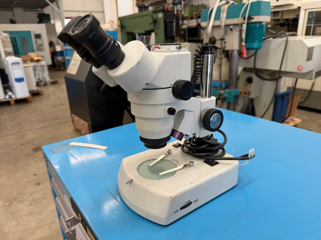 Microscopio stereo zoom MOTIC usato 00001 Microscopio stereo zoom MOTIC usato